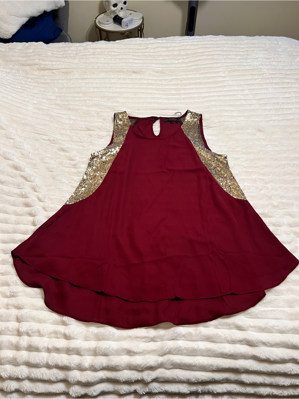 SM wardrobe Burgundy with Gold Sequin Accents flowy tank